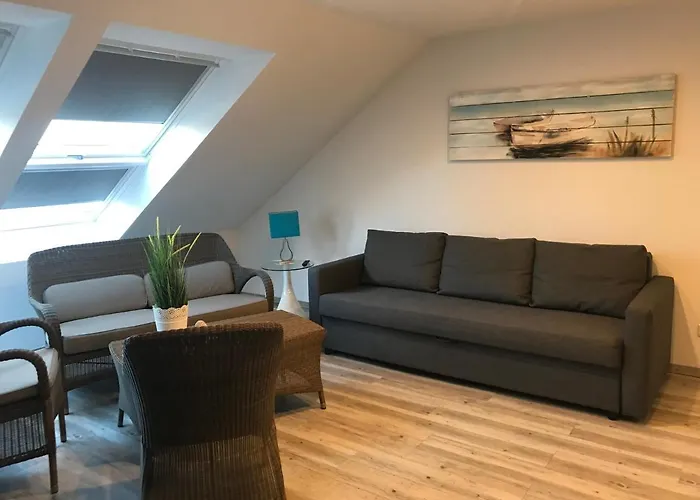 Ostfrieslands Perle Ferienwohnung An Der Nordseekueste, Sauna, Terrasse, Garten, Ruhige Lage, Wlan